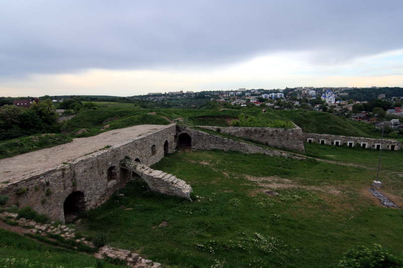 ���'�����-����������, ���� �������