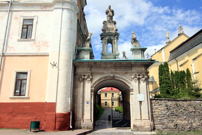 ���'�����-����������, ������������ ����� ������ ����� �� �����